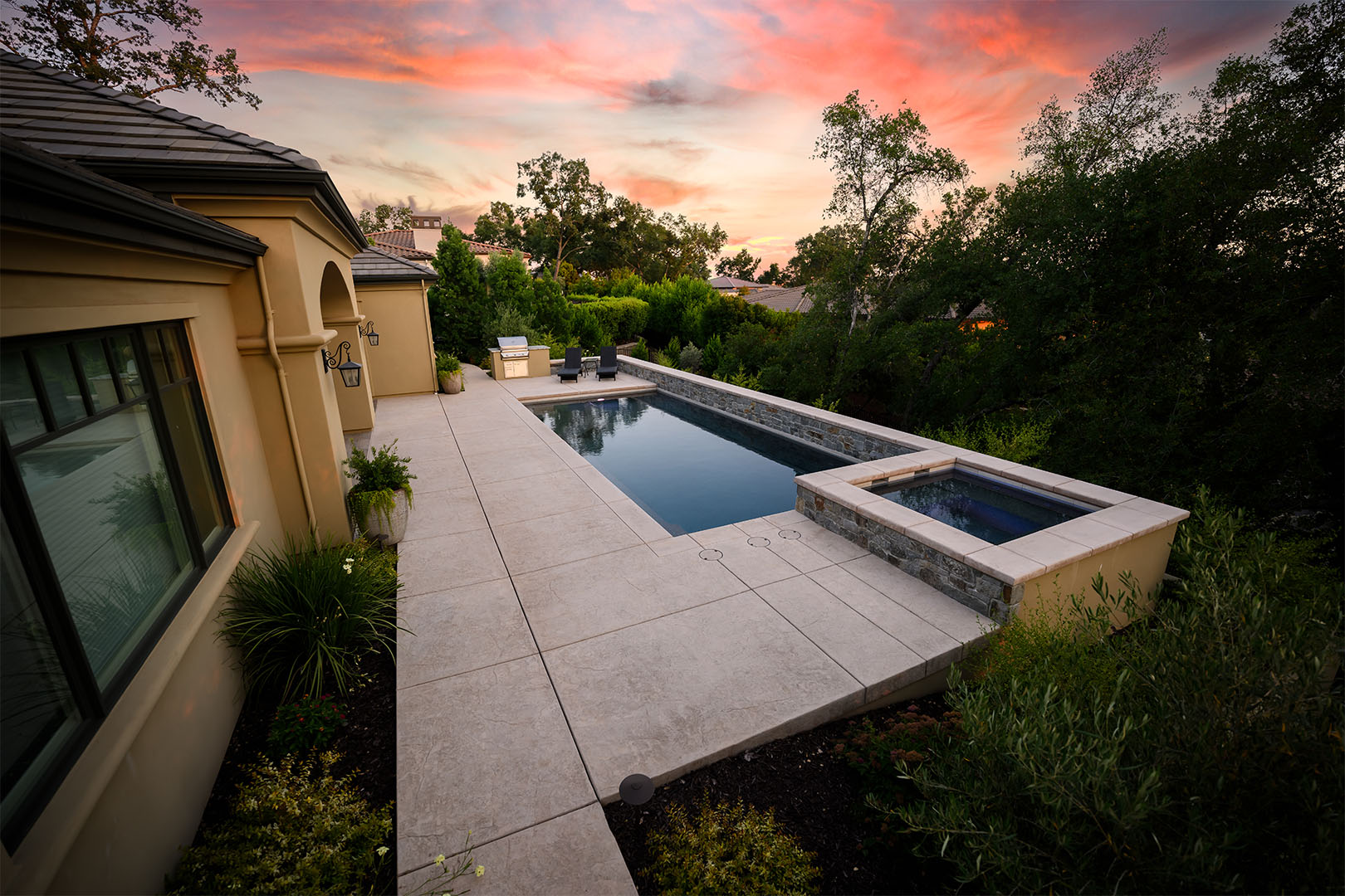 El Dorado Hills Custom Pool Builder