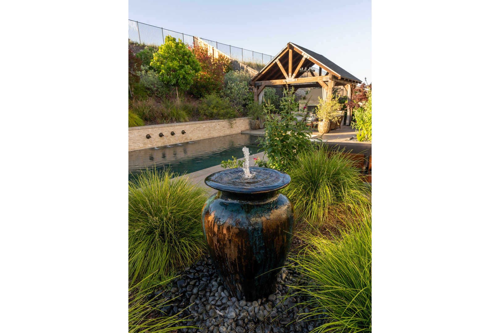 Lincoln Outdoor Living Spaces design with Water Features