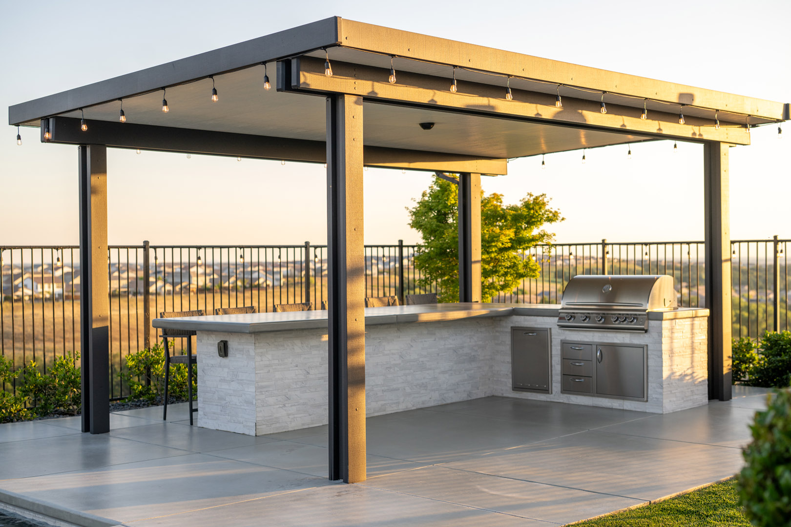 Lincoln Pool Design w/ Outdoor Kitchen and Firepit